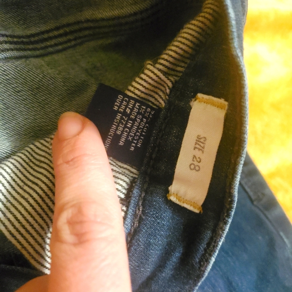 Womens Jeans size 28 super skinny